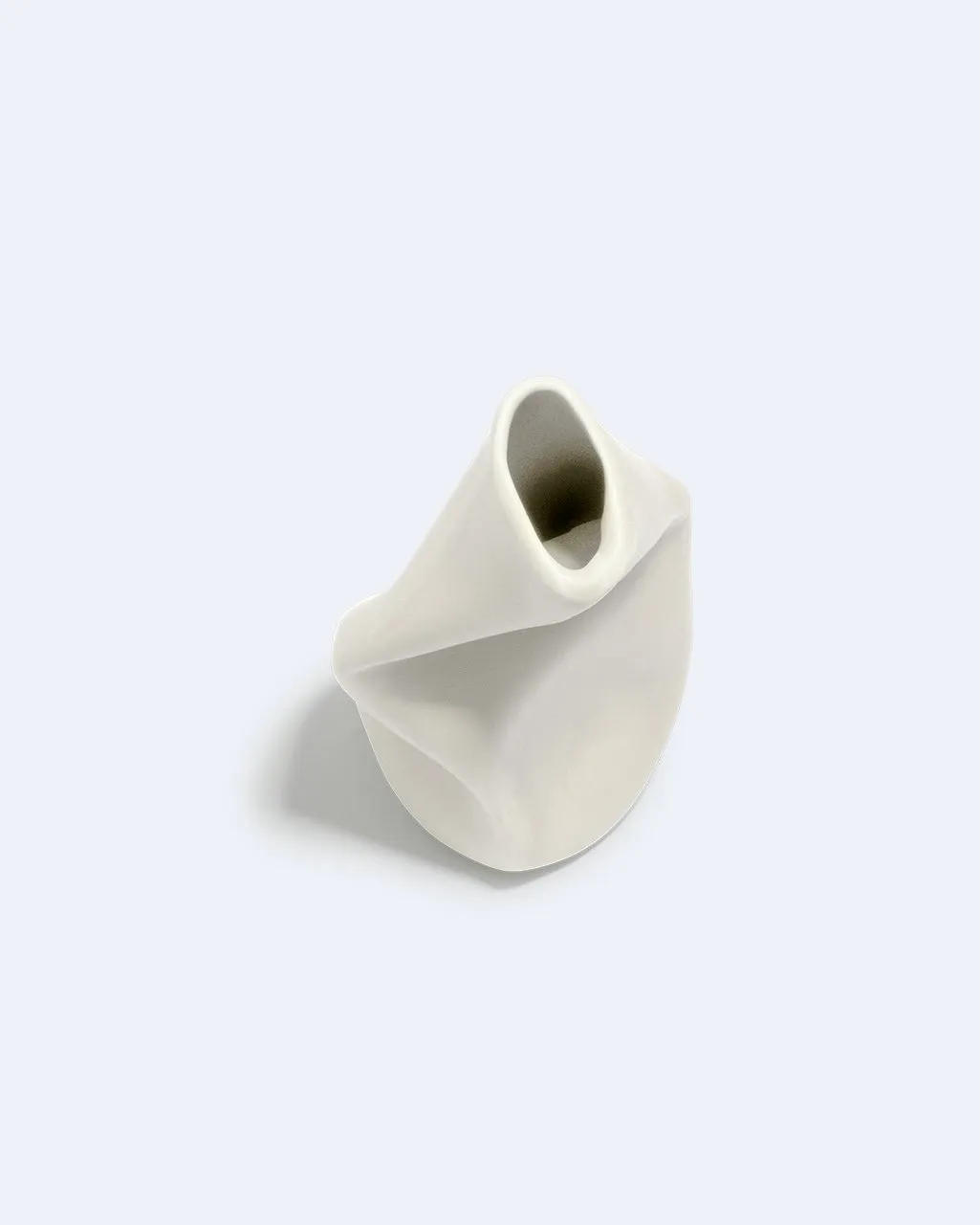 Completedworks Yesterday is History vase blanc mat