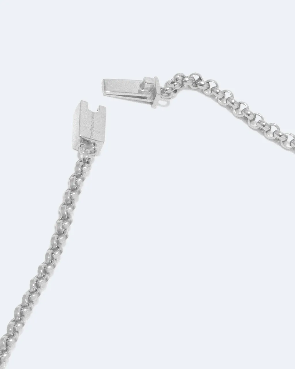 Completedworks H21 collier argent plaqué platine