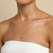 Astrid & Miyu J Initial Bold collier or initiale J