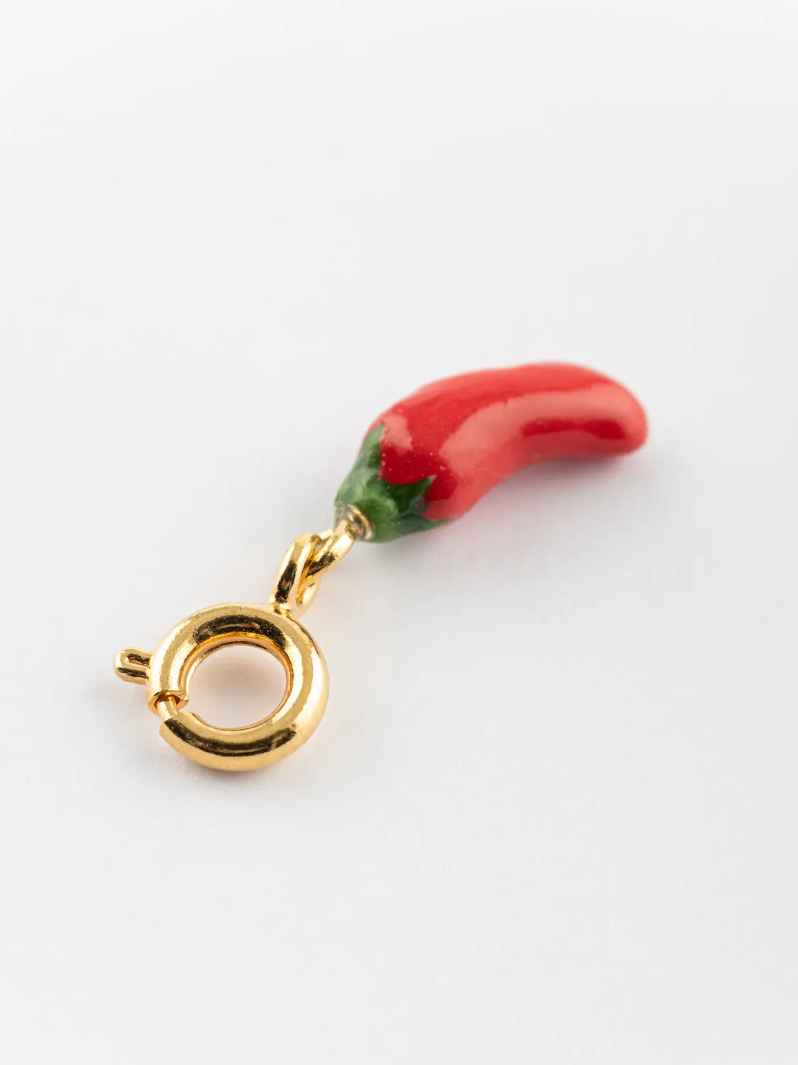 Nach Bijoux Lucky you piment charm porcelaine doré 2,2 cm