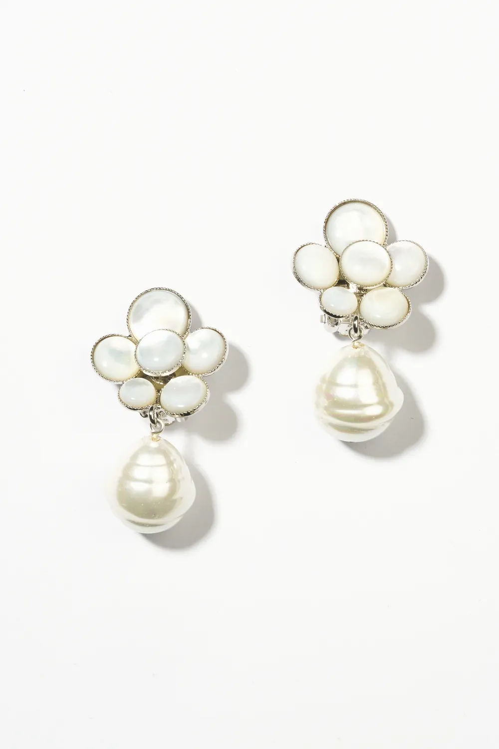 Philippe Ferrandis Cielo clips boucles d'oreilles nacre
