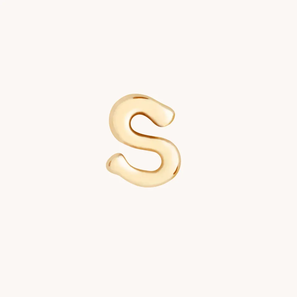 Astrid & Miyu Initial Click Charm S charm or massif