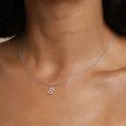 Astrid & Miyu B Initial collier pendentif pavé argent