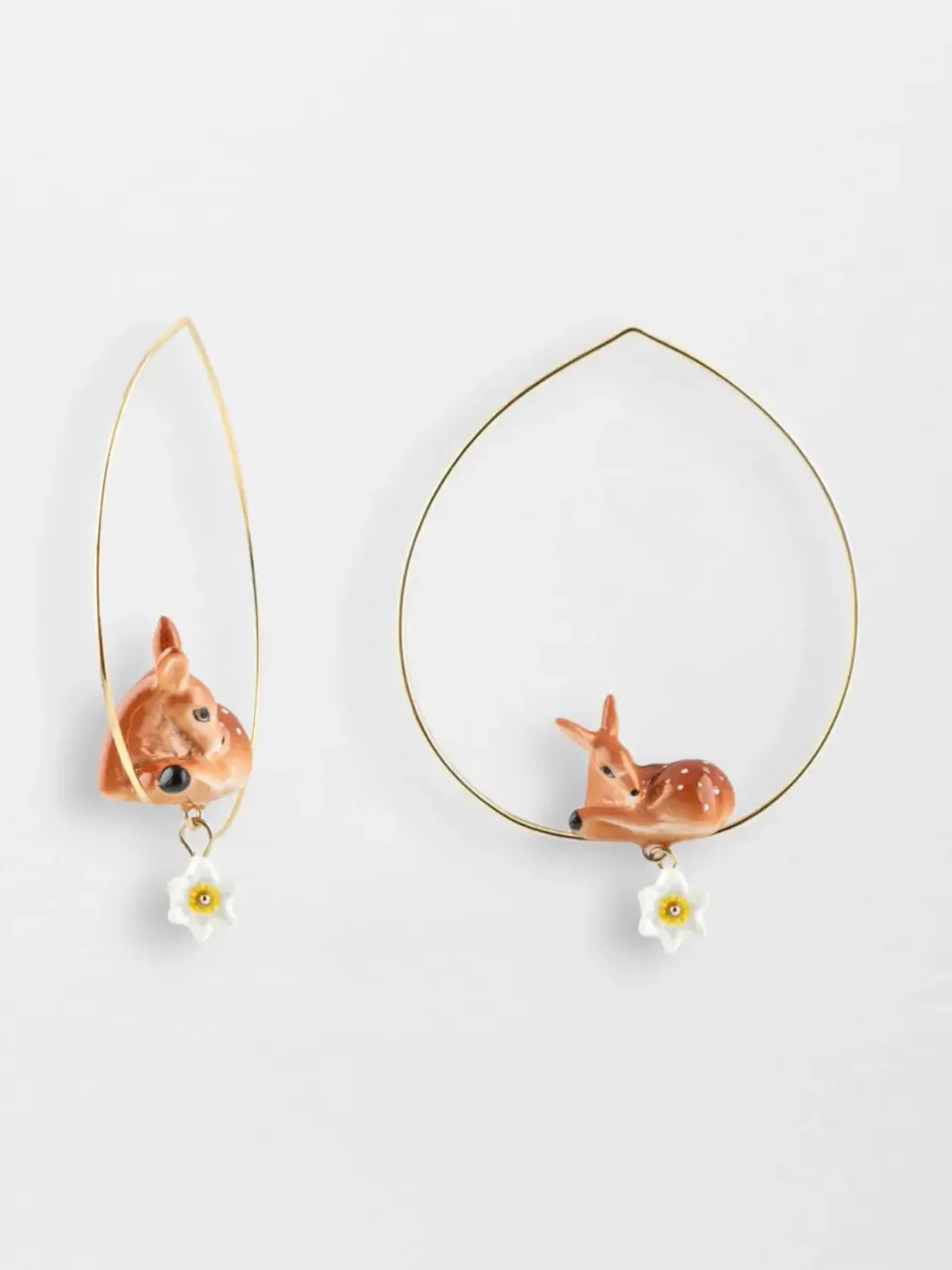 Nach Bijoux grandes créoles biche et jonquille fleuries