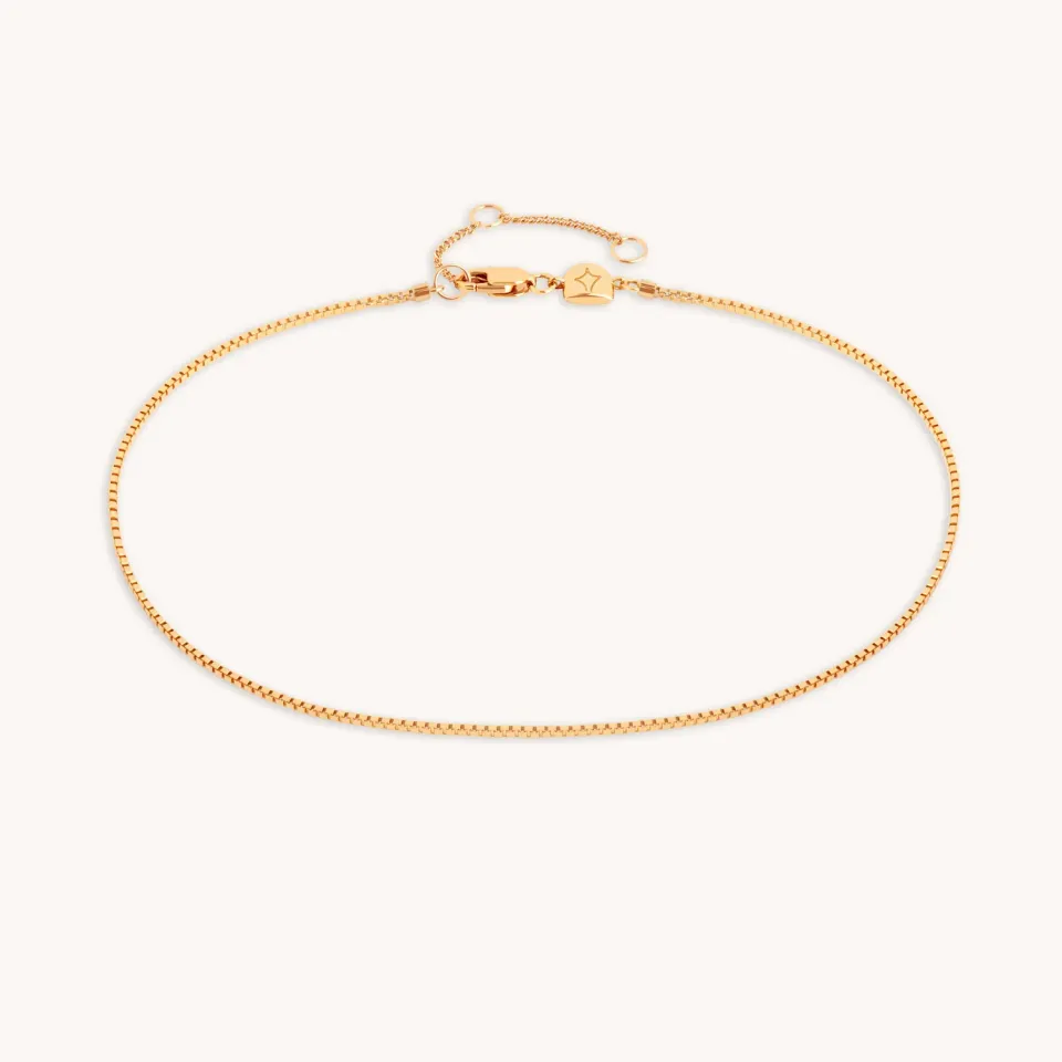 Astrid & Miyu Essential Box Chain bracelet de cheville doré