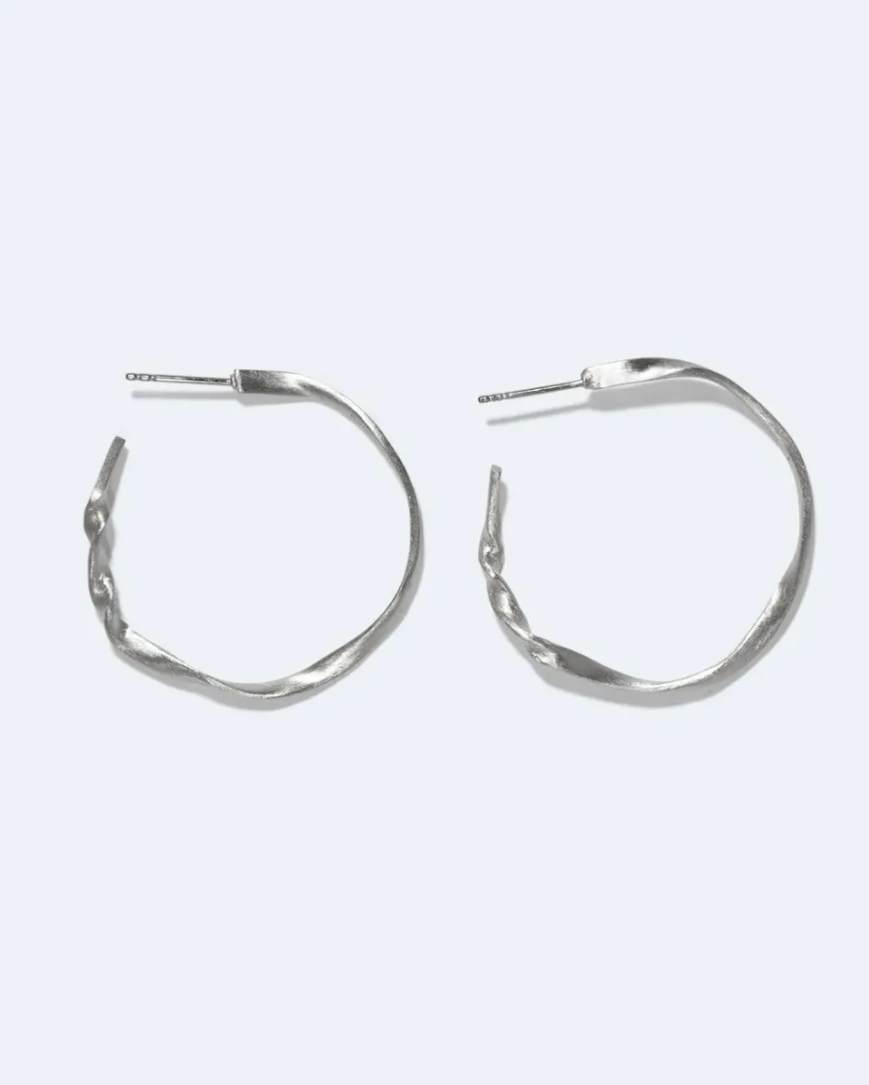 Completedworks The Tenderest Thing boucles argent recyclé