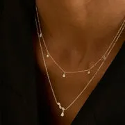 Astrid & Miyu Marquise Drop collier diamant or blanc