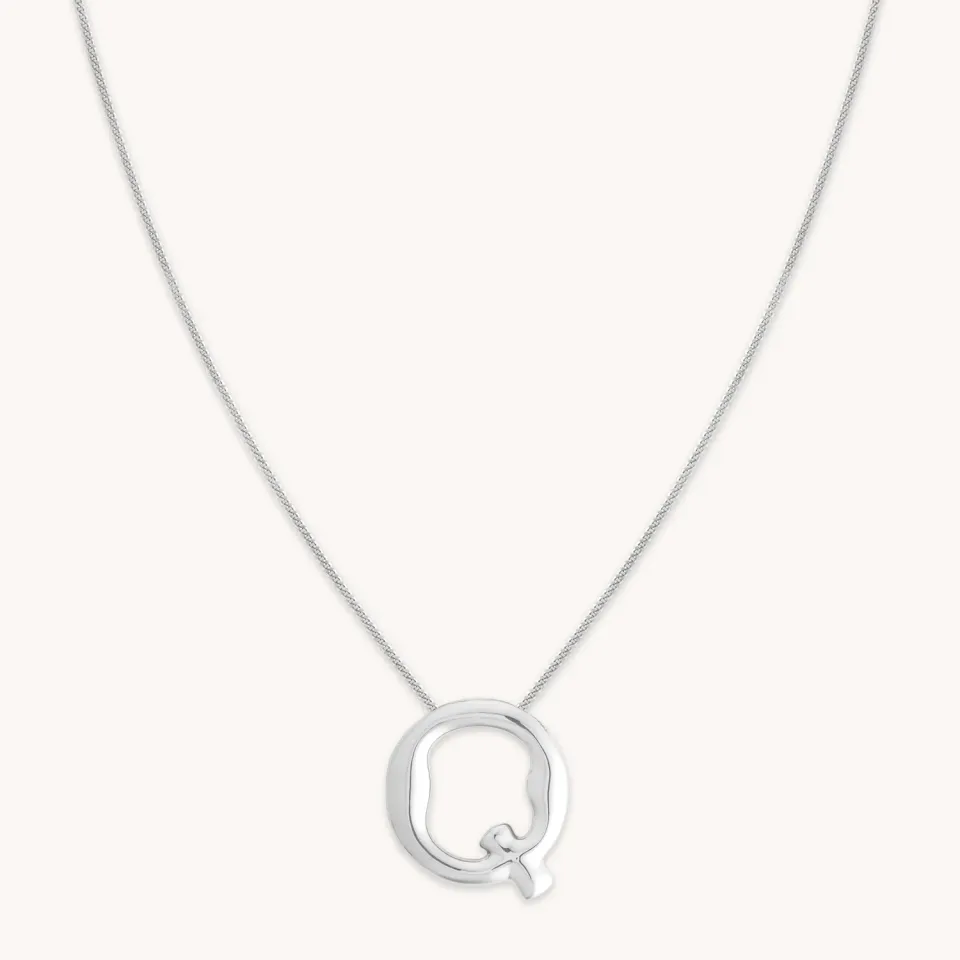 Astrid & Miyu Initial Bold Q collier argent lettre Q