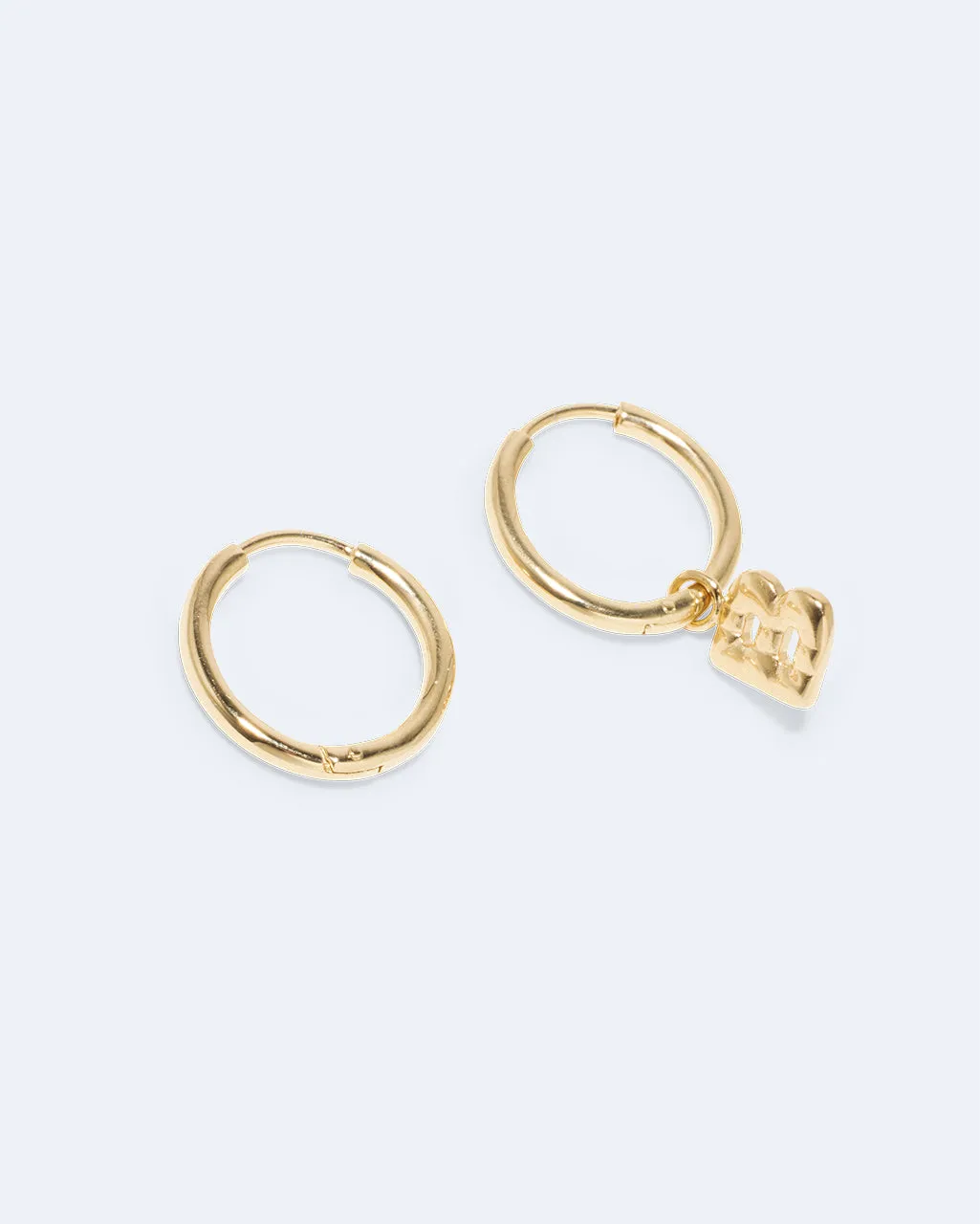 Completedworks Classicworks B boucles vermeil dépareillées