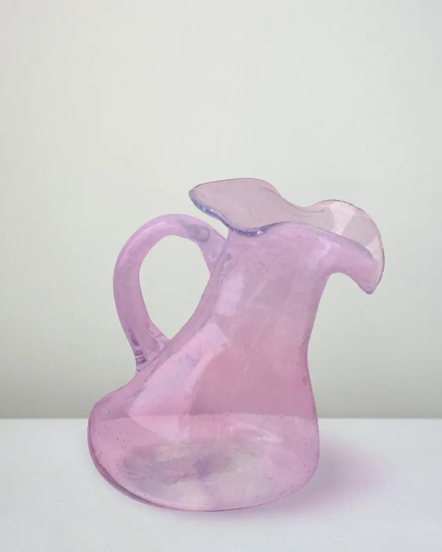 Completedworks Thaw Notsobig petit pichet verre rose