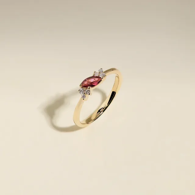 Astrid & Miyu Milestone Garnet January bague or massif grenat