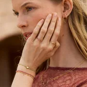Astrid & Miyu Pink Sapphire Baguette bague or massif