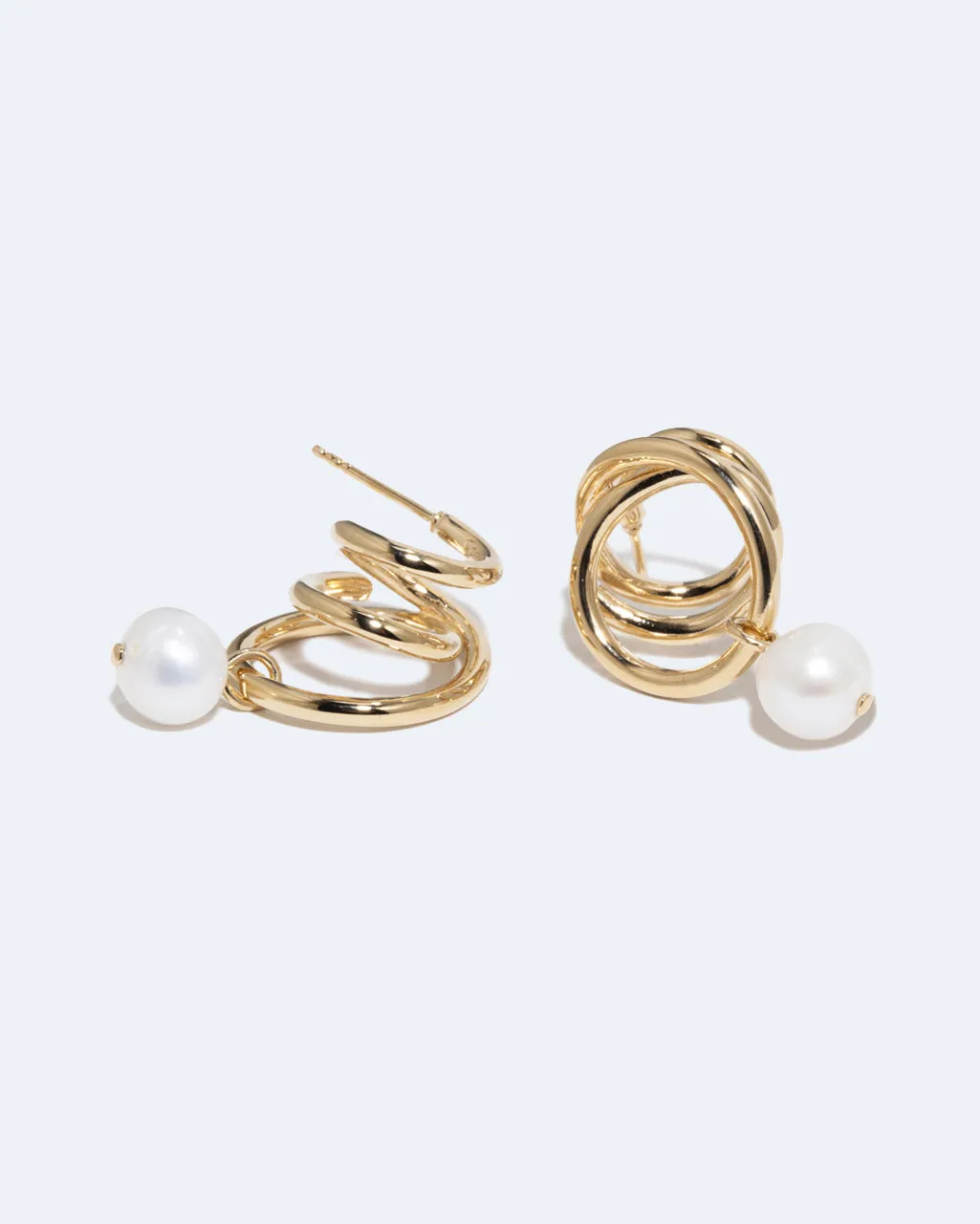 Completedworks Flow boucles d’oreilles perle vermeil or