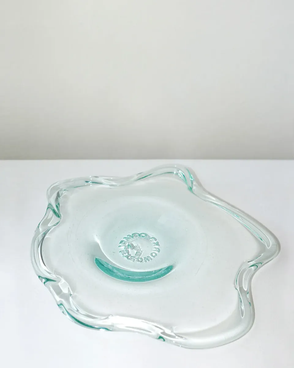 Completedworks Pond Large plat verre recyclé bleu