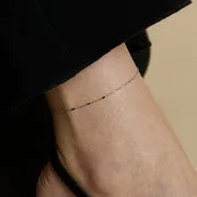 Astrid & Miyu Story Chain bracelet cheville or blanc