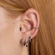 Astrid & Miyu Cluster piercing titane noir argent