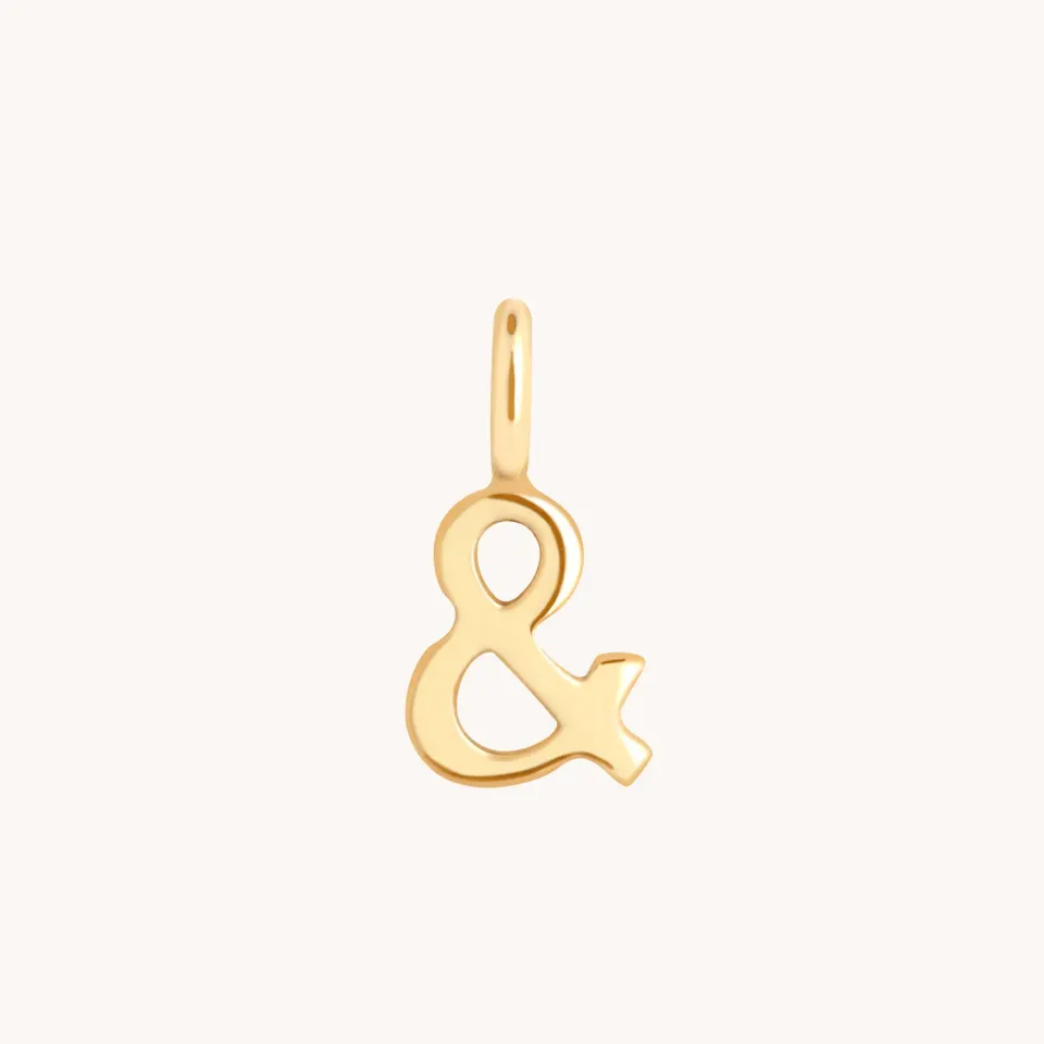 Astrid & Miyu & breloque or jaune 9 carats esperluette