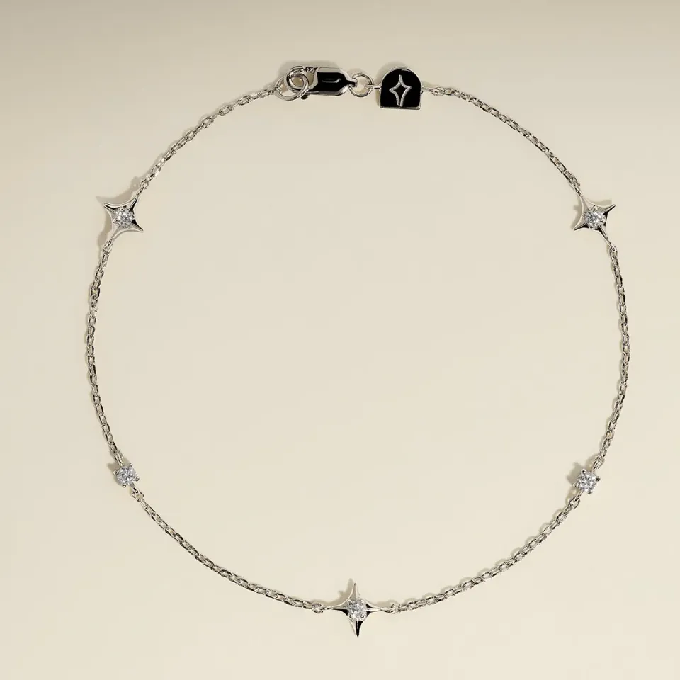 Astrid & Miyu Cosmic Star Charm bracelet argent étoile