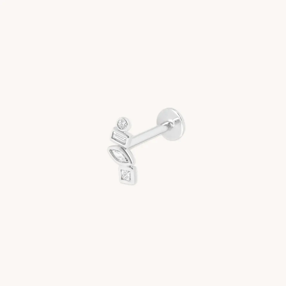 Astrid & Miyu Bezel Cluster Diamond piercing or blanc massif