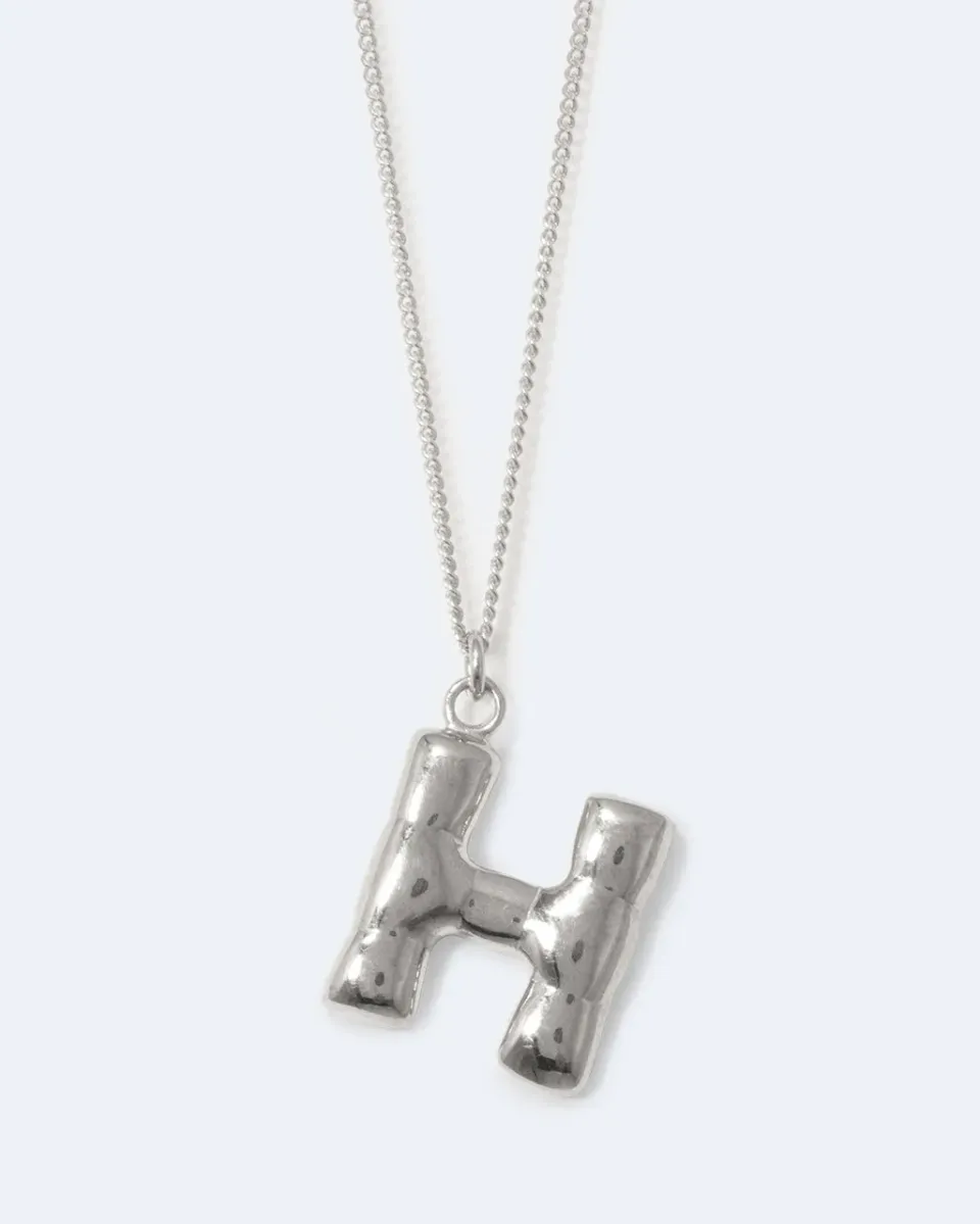Completedworks Classicworks H collier argent lettre H
