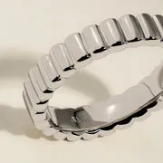 Astrid & Miyu Ridged bague argent striée finition polie