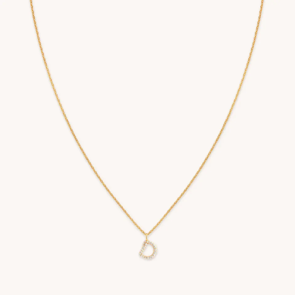 Astrid & Miyu D Initial Pavé collier doré lettre D
