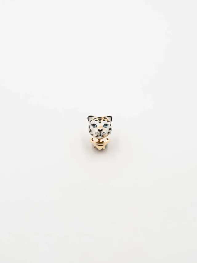 Nach léopard pin's broche porcelaine 14 mm