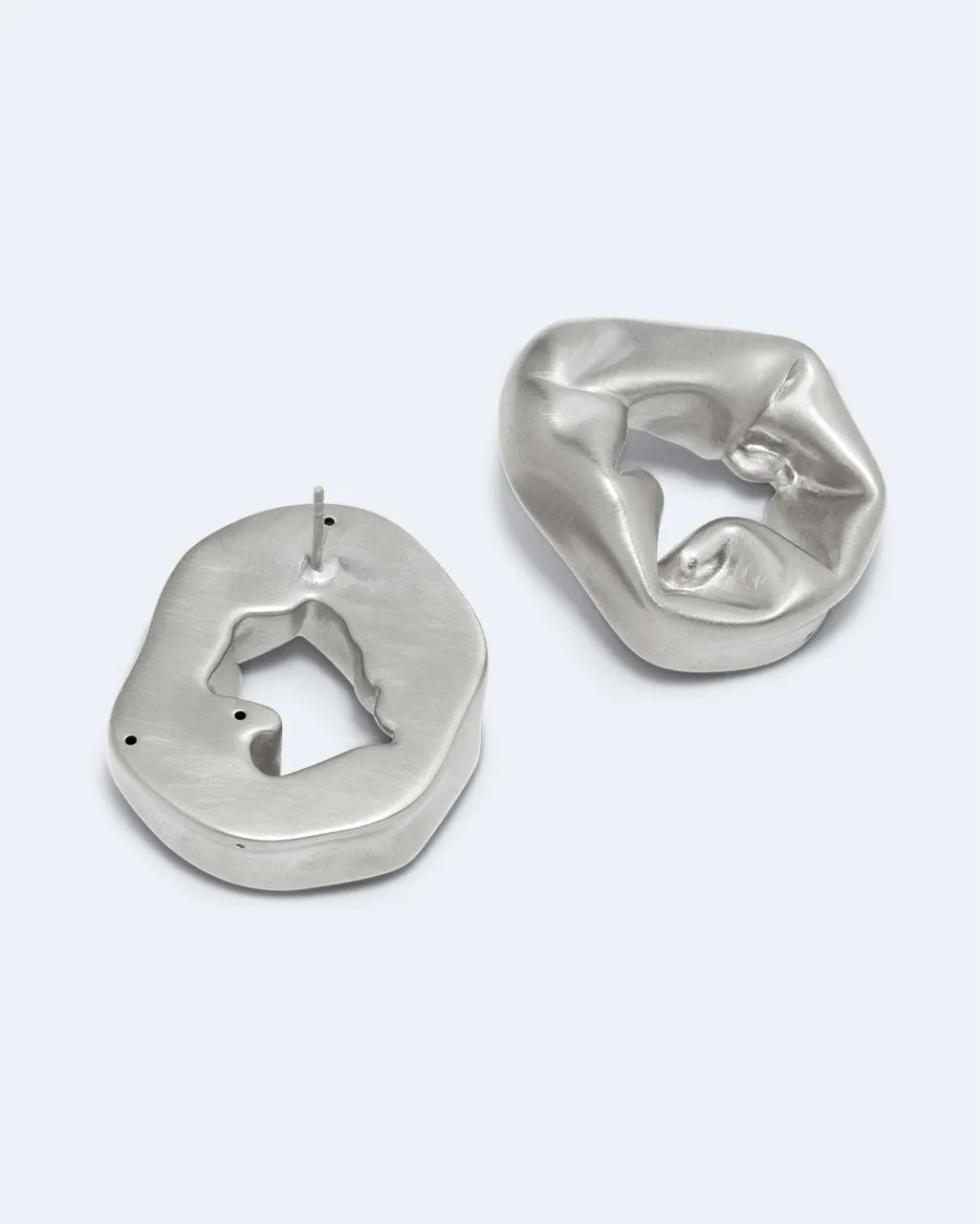 Completedworks Scrunch boucles d’oreilles argent recyclé