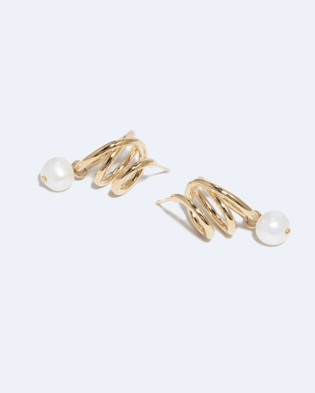 Completedworks Flow boucles d’oreilles perle vermeil or
