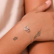 Astrid & Miyu Orbit Crystal Bracelet bracelet argenté cristal