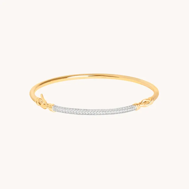 Astrid & Miyu Pavé Knot jonc bracelet nœud doré