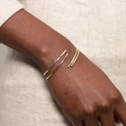 Astrid & Miyu Twist Cuff bracelet argenté