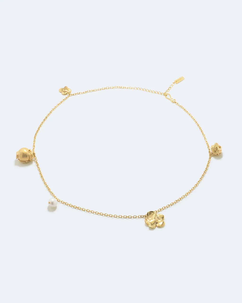 Completedworks Aurelia collier perle plaqué or