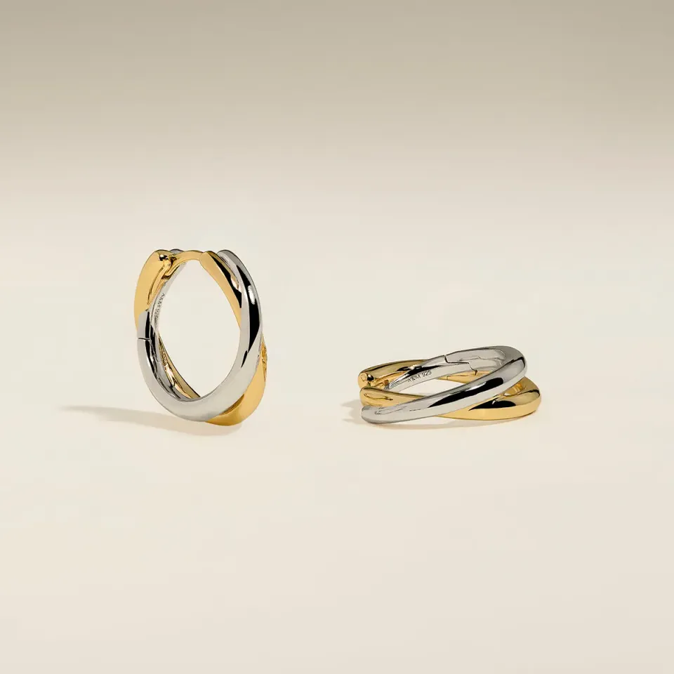 Astrid & Miyu Crossover Illusion Hoops boucles bicolore