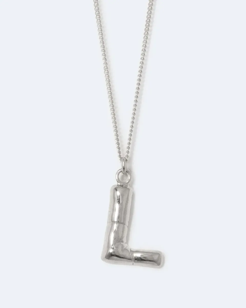 Completedworks Classicworks L collier argent lettre L recyclé