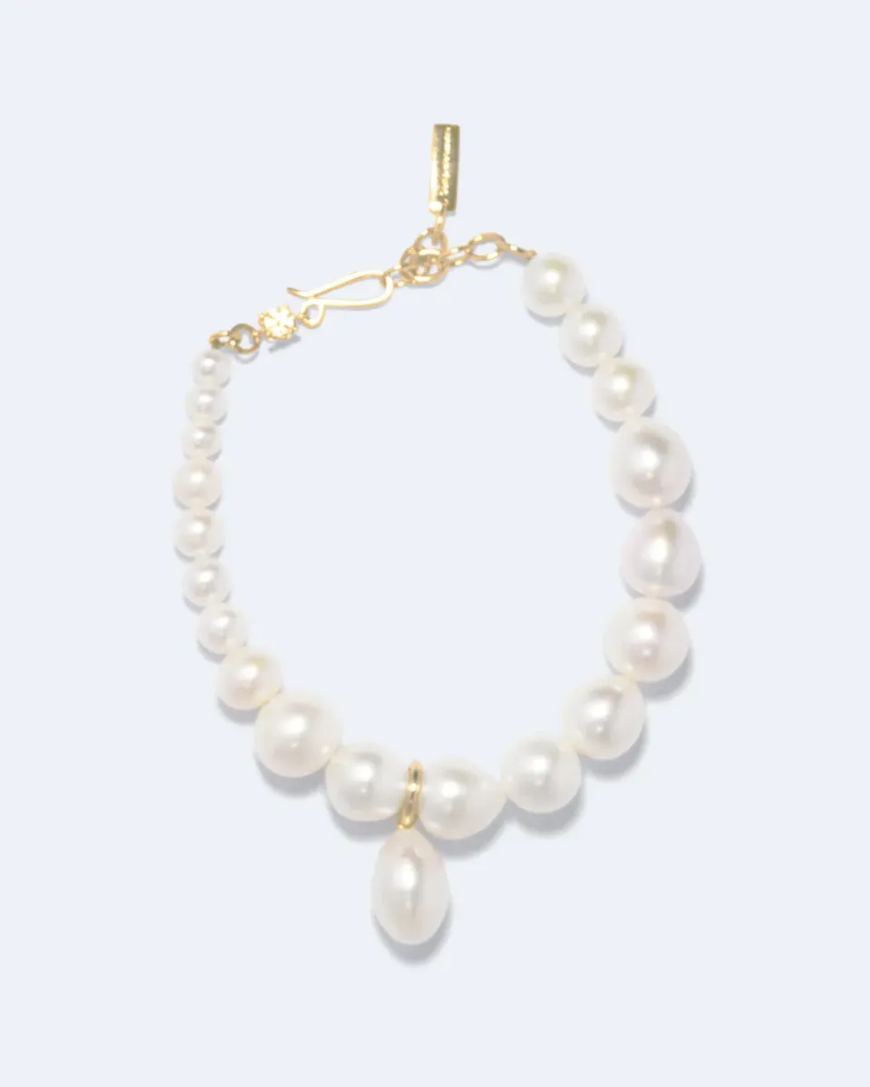 Completedworks A Quiet Loop bracelet perle plaqué or vermeil
