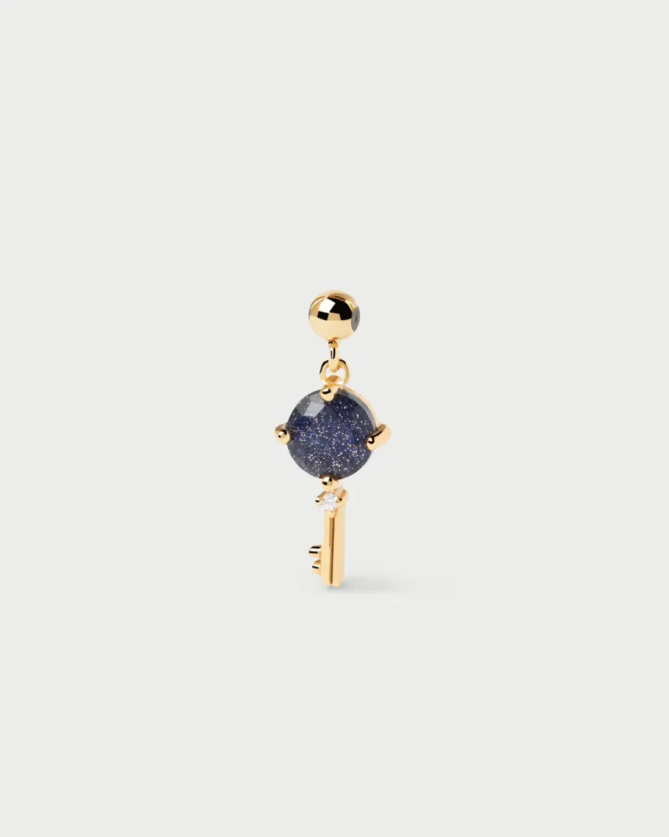 PDPAOLA The Key Charm breloque plaqué or pierre bleue