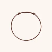 Astrid & Miyu Story Strand bracelet cordon rouge