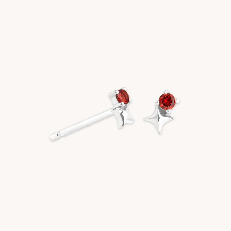 Astrid & Miyu January Garnet boucles d'oreilles or blanc grenat