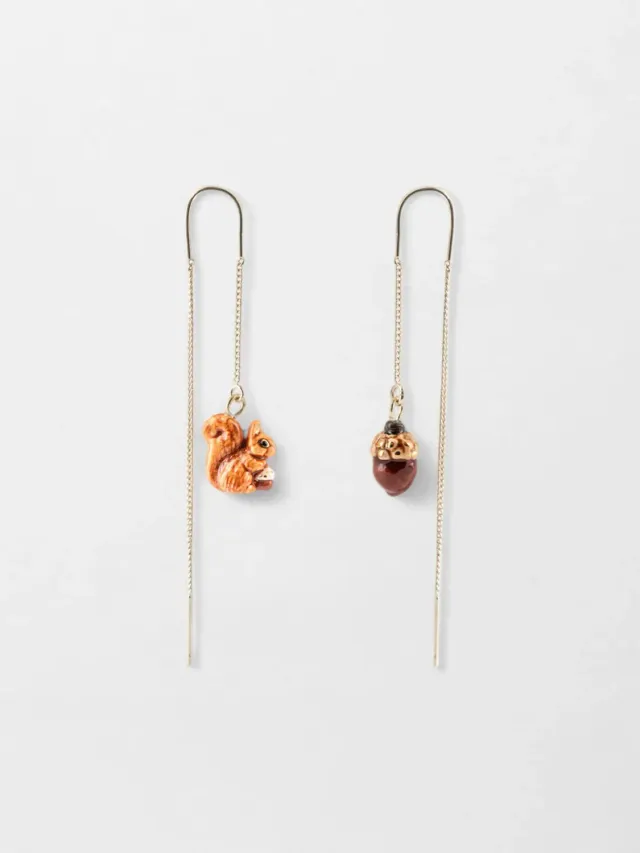 Nach Bijoux écureuil et gland longues boucles porcelaine 6,6 cm