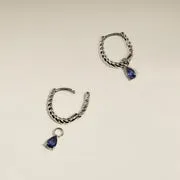 Astrid & Miyu Sapphire September charm or blanc massif