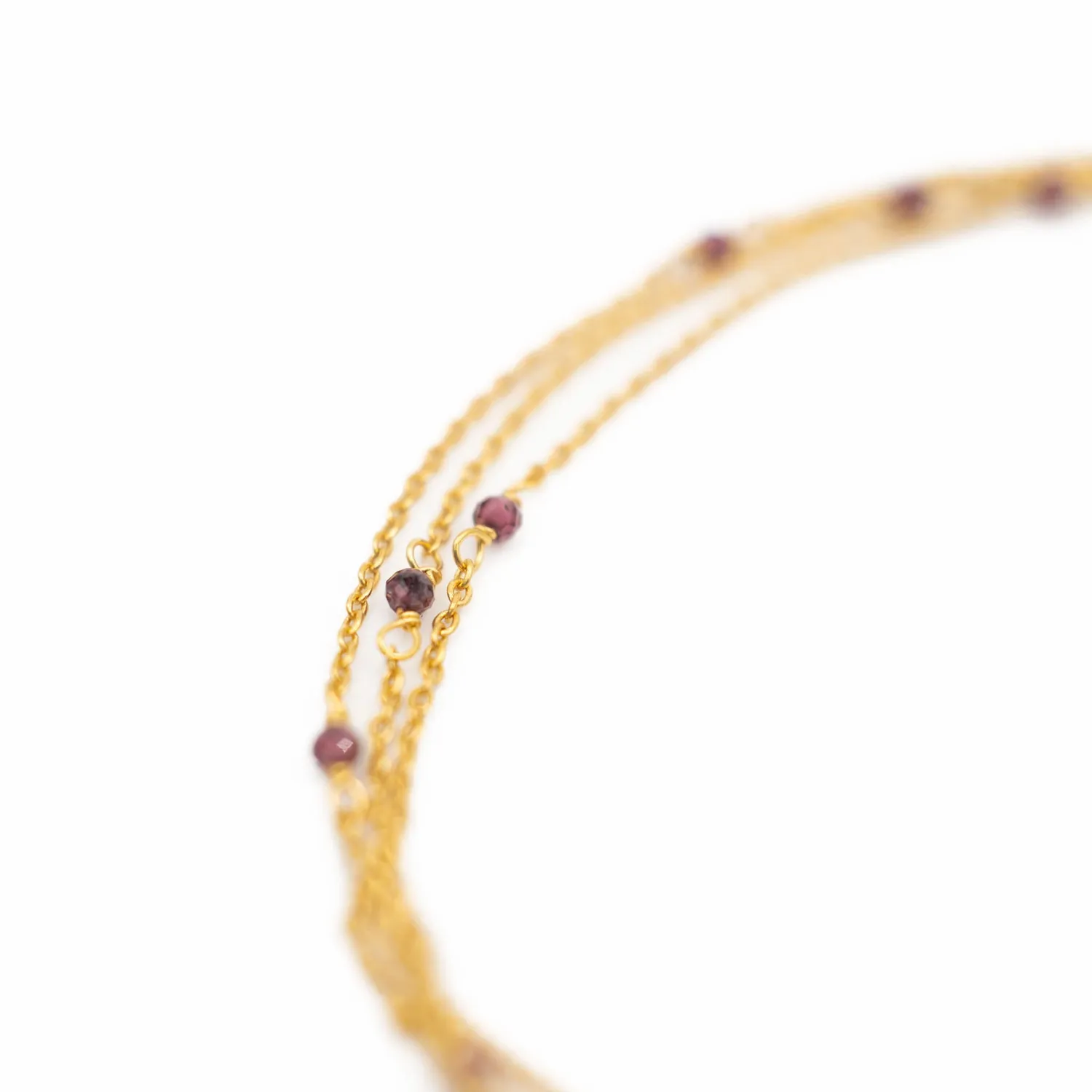 Le Fourbi de Capucine BOU1G bracelet laiton doré grenat