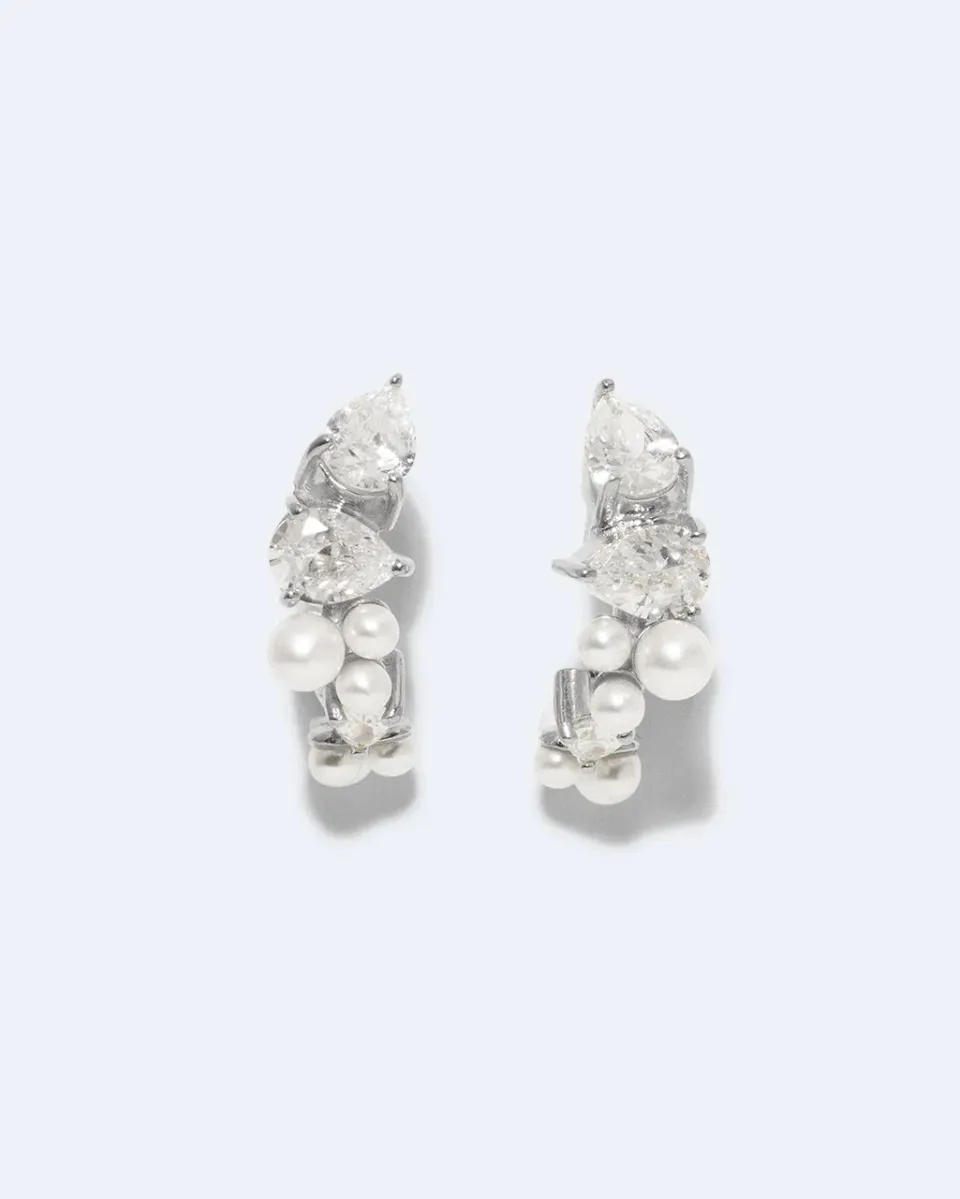 Completedworks Chasing Shadows boucles perle zirconia argent