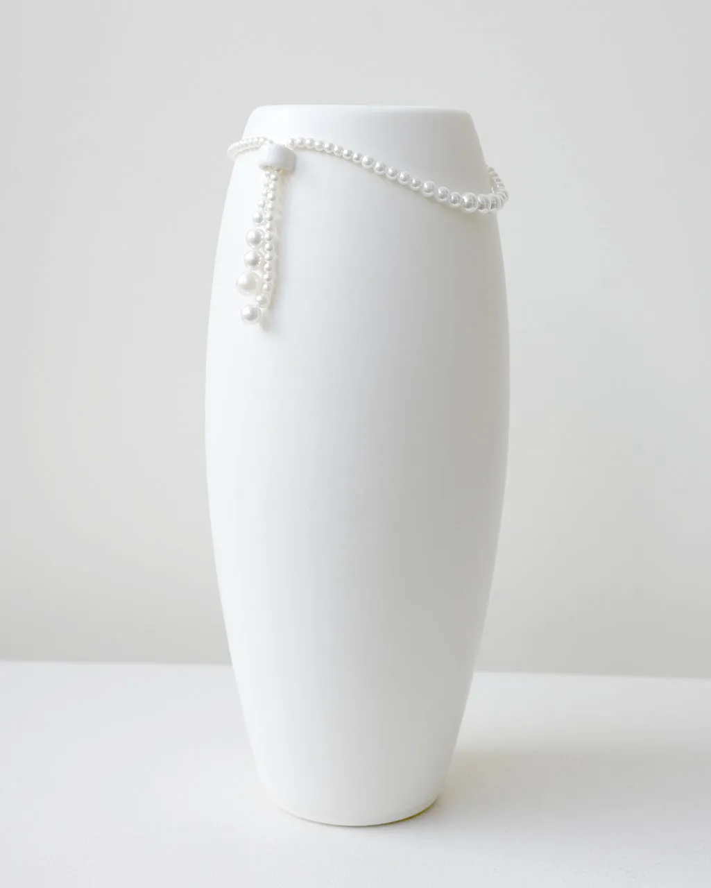 Completedworks Where Time Thins vase blanc mat medium