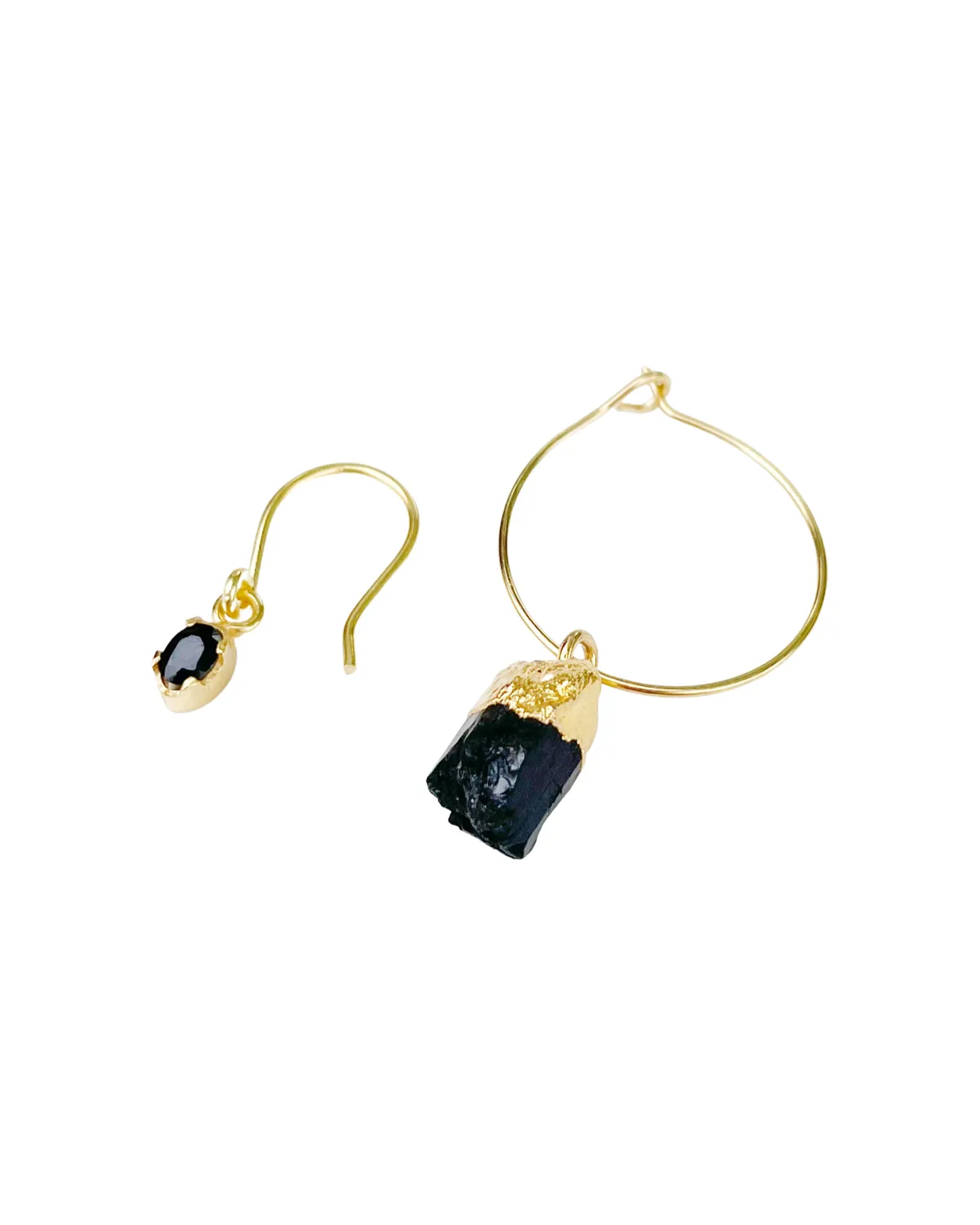 Le Fourbi de Capucine Créole Noire boucles onyx asymétriques