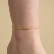Astrid & Miyu Essential Beaded Chain cheville doré