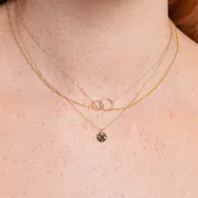 Astrid & Miyu September Sapphire collier or massif saphir
