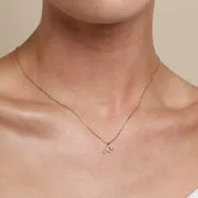 Astrid & Miyu F Initial collier initiale pavé doré