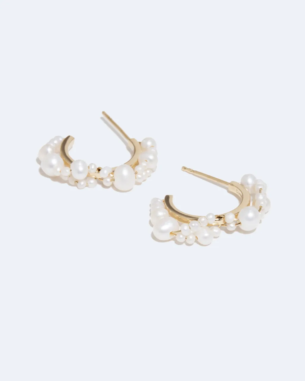 Completedworks Stratus boucles perles vermeil or