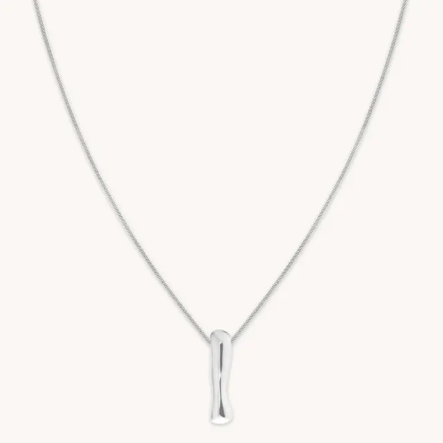 Astrid & Miyu Bold I Initial collier pendentif argent